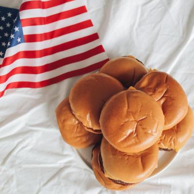 Fast Food Near Me: Top 10 Must-Try Spots in the USA Locals Can't Stop Raving About