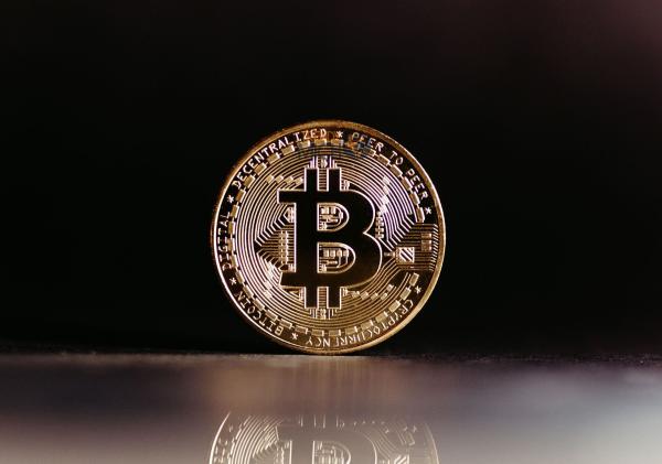 Crypto Wallet Explained: How Cryptocurrency Wallets Work in 2026